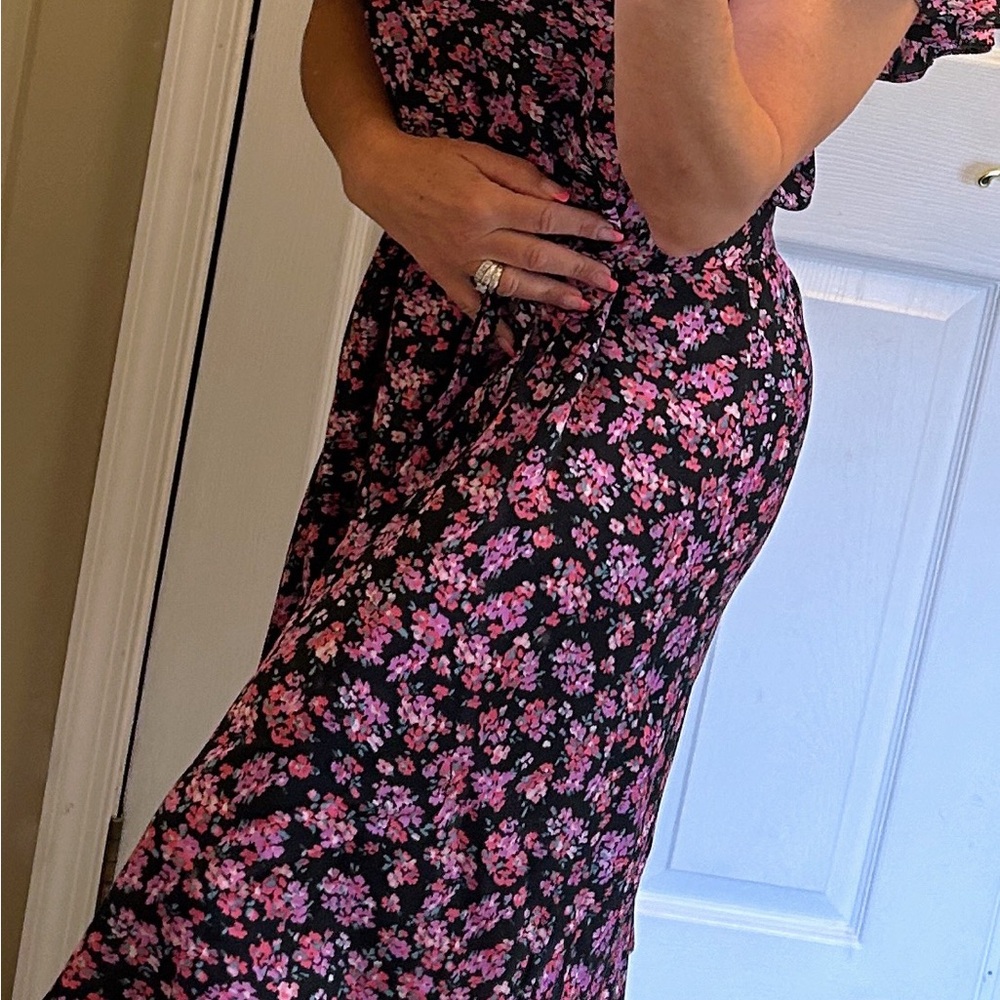 Stunning Isabel Garcia floral midi dress - Picture 2 of 9